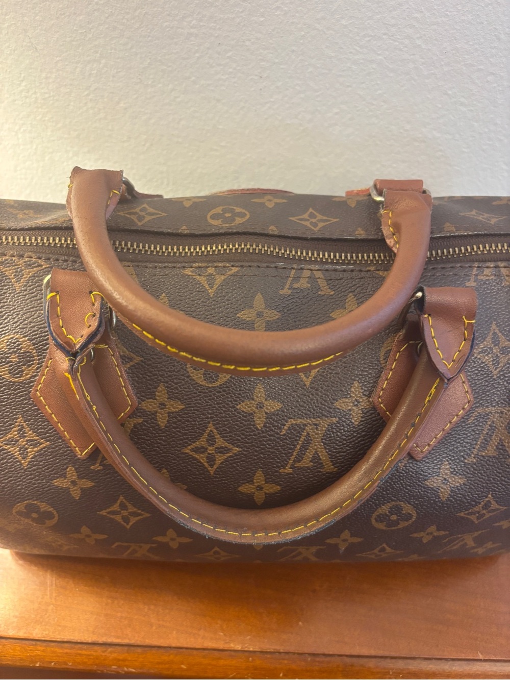 Authentic Vintage Louis Vuitton Monogram Speedy 30 - Picture 5 of 16